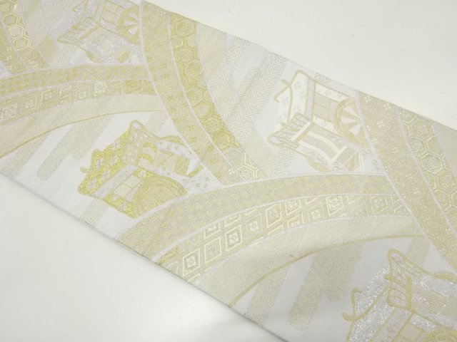 JAPANESE KIMONO / ANTIQUE MOUNTAIN RANGE / IMPERIAL CARRIAGE · CLASSIC